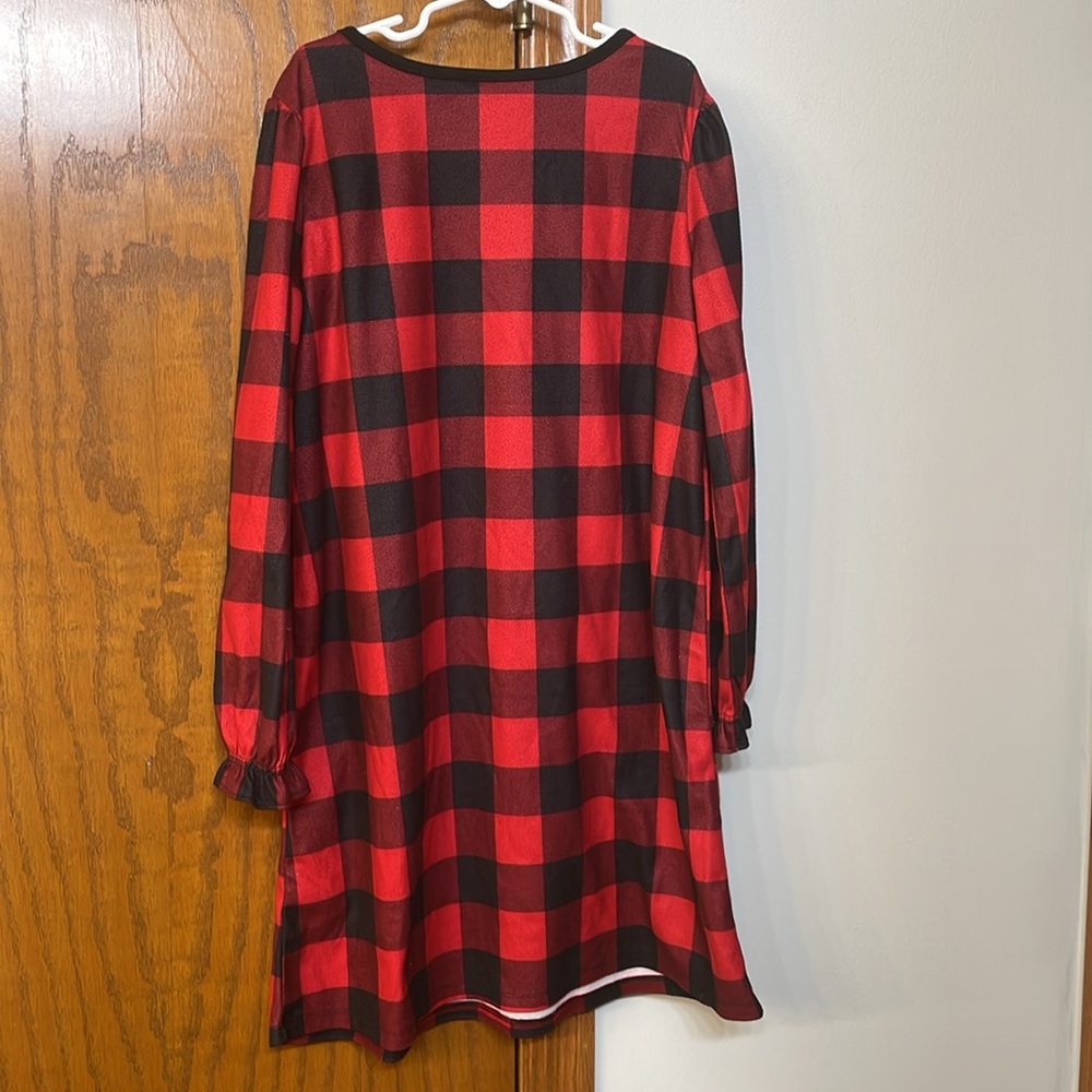 WONDERSHOP UGC Girls Size 10 Red Black Buffalo Check Ruffle Nightgown - Picture 9 of 12